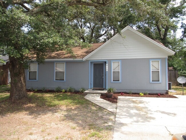 7804 Oak Forest Dr