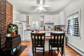 2 Mine Hill Rd in Cornwall, NY - Building Photo - Building Photo