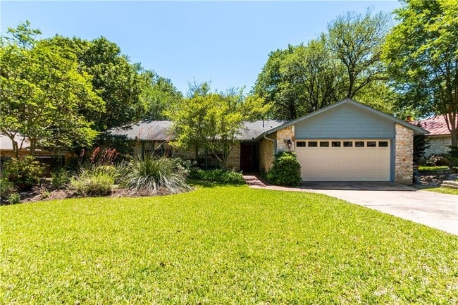 property at 3407 Peregrine Falcon Dr