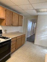 207 Chesterfield Rd, Unit 810 in Pittsburgh, PA - Building Photo - Building Photo