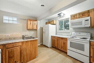 5075-5085 Swadley St in Wheat Ridge, CO - Foto de edificio - Building Photo