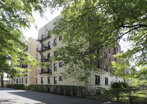 Elmwood Apartments in Elizabeth, NJ - Building Photo
