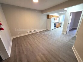 1338 Portage Street in Kalamazoo, MI - Building Photo