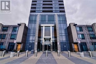 9 Valhalla Inn Rd in Toronto, ON - Building Photo