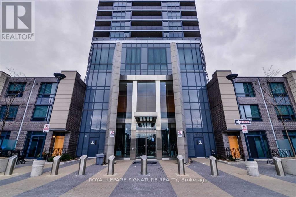 9 Valhalla Inn Rd in Toronto, ON - Building Photo