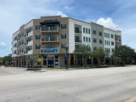 4100 SW 64th Ave, Unit 411 in Davie, FL - Building Photo