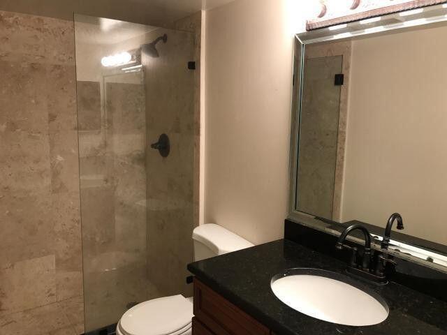 110 Yacht Club Way in Hypoluxo, FL - Building Photo - Building Photo
