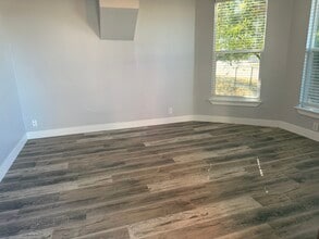1085 S 200 W in Salt Lake City, UT - Building Photo - Building Photo