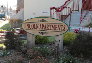 Lincoln Apartments in Frederick, MD - Foto de edificio - Building Photo