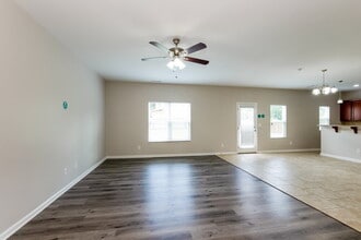 10812 Maryanna Ct in Charlotte, NC - Foto de edificio - Building Photo