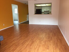 3175 Phoenix Ave in Oldsmar, FL - Building Photo - Building Photo