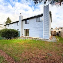 741 F St NE-Unit -741 in Auburn, WA - Building Photo - Building Photo