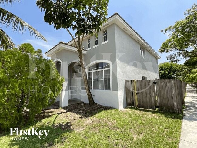 10732 SW 228th Terrace in Miami, FL - Building Photo - Building Photo