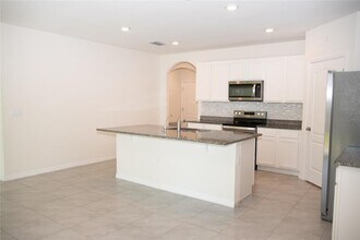 3383 Hammond Pt in Sanford, FL - Building Photo - Building Photo