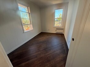 2123 E 15th St, Unit 2 in Brooklyn, NY - Building Photo - Building Photo