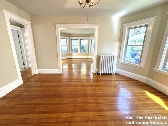 20 Hunnewell Ave, Unit 1 in Boston, MA - Building Photo - Building Photo
