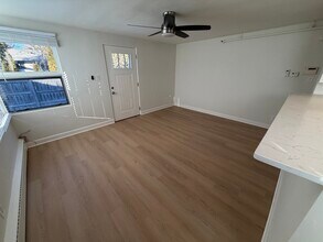 26 E Washington Ave in Lake Bluff, IL - Foto de edificio - Building Photo