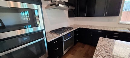 2208 Randolph Pl in Woodland, CA - Building Photo - Building Photo