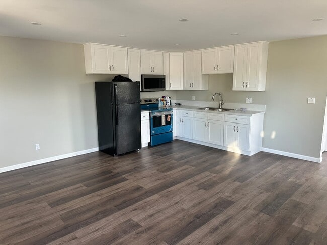 5551 Lemon Ave, Unit 1/2