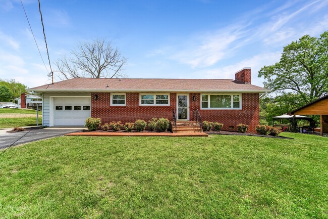 property at 180 Spurgeon Dr