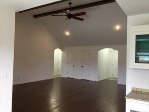 1907 SW Cypress St in Bentonville, AR - Building Photo - Building Photo