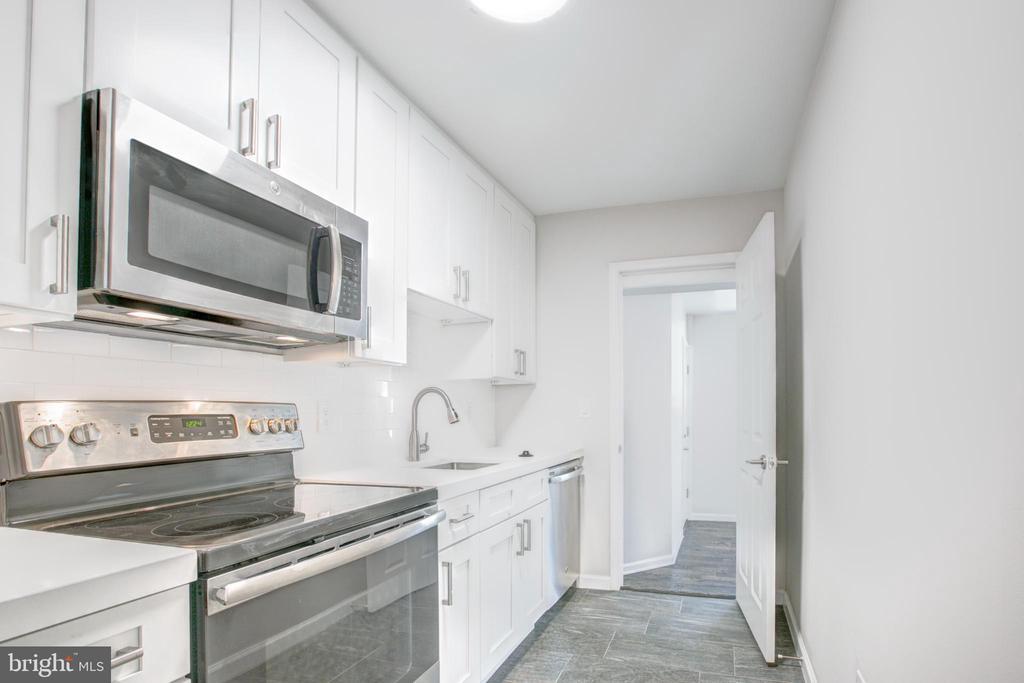 257 Newcomb St SE in Washington, DC - Building Photo