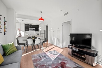 44 Lillian St in Toronto, ON - Building Photo - Building Photo