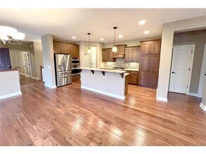 18101 62nd Pl N in Maple Grove, MN - Building Photo - Building Photo