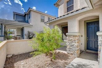 10808 Wallflower Ave in Las Vegas, NV - Building Photo - Building Photo