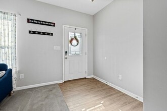 125 Waterford Blvd in Fairborn, OH - Building Photo - Building Photo