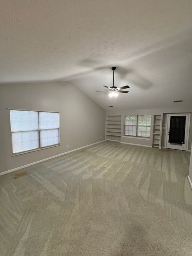 153 Oakleaf Cir in Jefferson City, TN - Building Photo - Building Photo