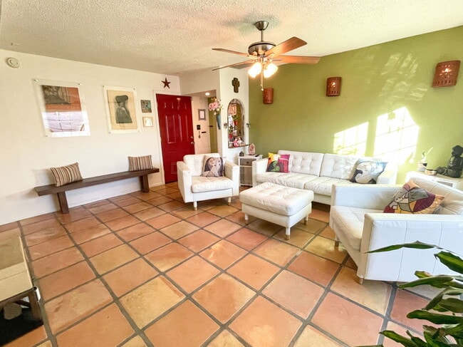 2107 E Monte Vista Rd in Phoenix, AZ - Building Photo - Building Photo