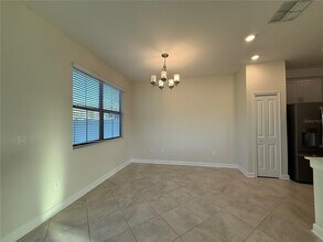 11205 Whistling Pne Wy in Orlando, FL - Building Photo - Building Photo