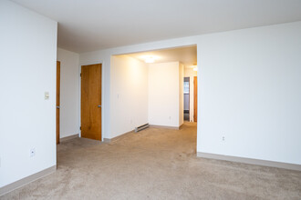 Westview Terrace Apartments in Ithaca, NY - Building Photo - Interior Photo