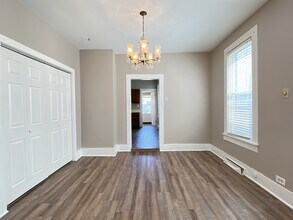 2636 Jackson St in Dubuque, IA - Building Photo - Building Photo