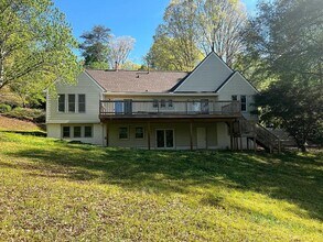 12 Ginger Ln in Taylors, SC - Building Photo - Building Photo