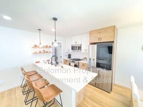 3564 Thunder Dr in Oceanside, CA - Building Photo - Building Photo