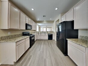 2803 Water Sport Ave in North Las Vegas, NV - Building Photo - Building Photo