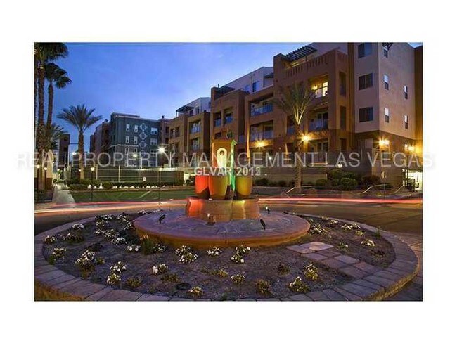 71 E Agate Ave-Unit -UNIT 203 in Las Vegas, NV - Building Photo - Building Photo