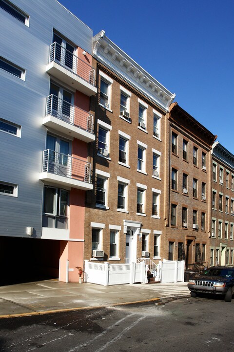 346 21st St in Brooklyn, NY - Building Photo