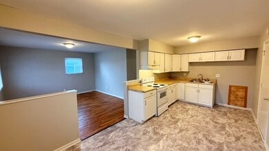 3608 Luewan Dr in Indianapolis, IN - Building Photo - Building Photo