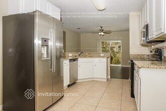 2090 Sadnet Ln in North Port, FL - Building Photo - Building Photo
