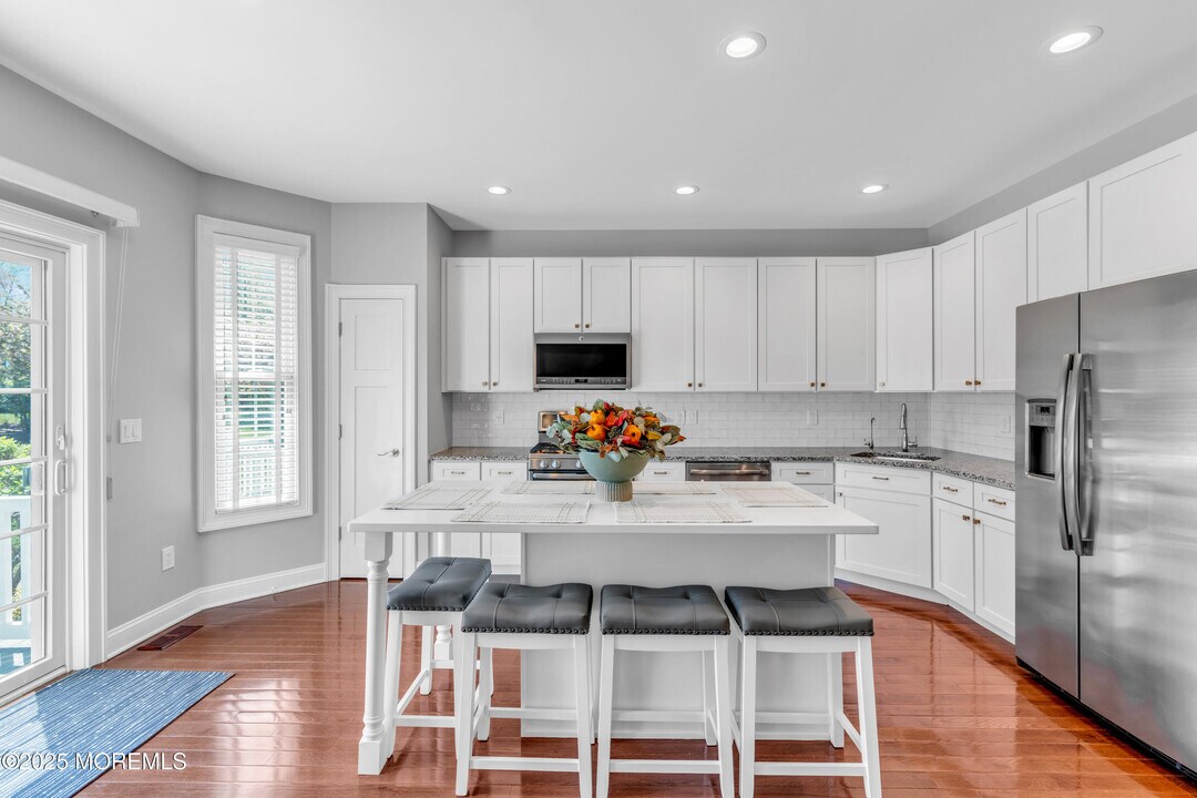 10 McCormick Ave N in Old Bridge, NJ - Building Photo
