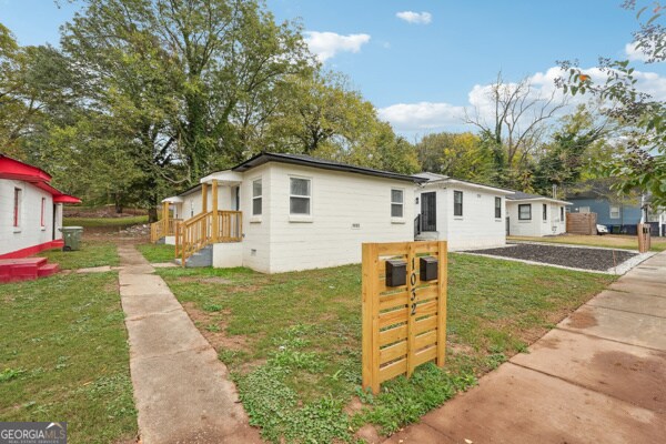 1032 Garibaldi St SW in Atlanta, GA - Building Photo