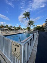 1731 SE 15th St, Unit 202 in Fort Lauderdale, FL - Building Photo