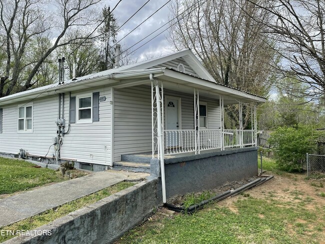 440 W Outer Dr in Oak Ridge, TN - Building Photo - Building Photo