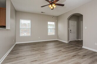 9894 White Poplar Dr in Olive Branch, MS - Building Photo - Building Photo