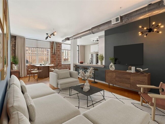 800 Peachtree St NE in Atlanta, GA - Foto de edificio - Building Photo