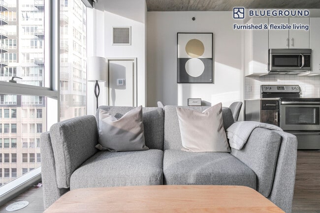 601 W Jackson Blvd, Unit FL10-ID1309 in Chicago, IL - Foto de edificio - Building Photo