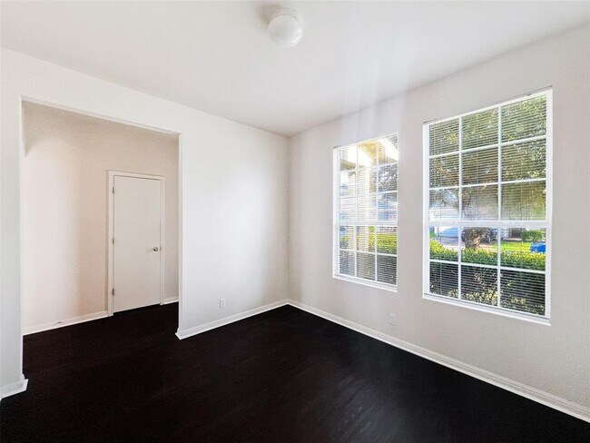 property at 4712 Lake Champlain Ln